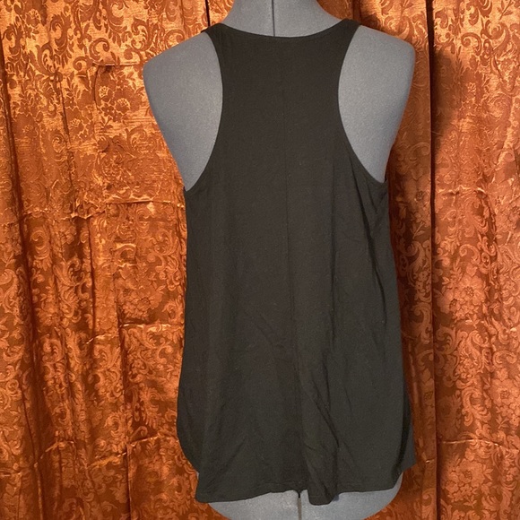 Express Tank Top - Picture 3 of 4